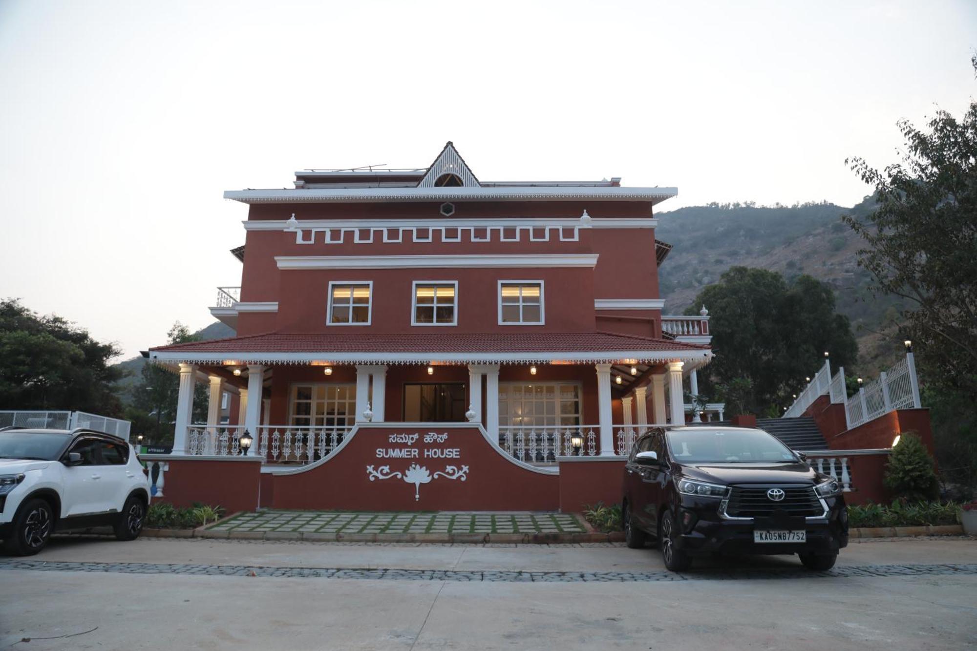 Summer House Nandi Foothills Экстерьер фото